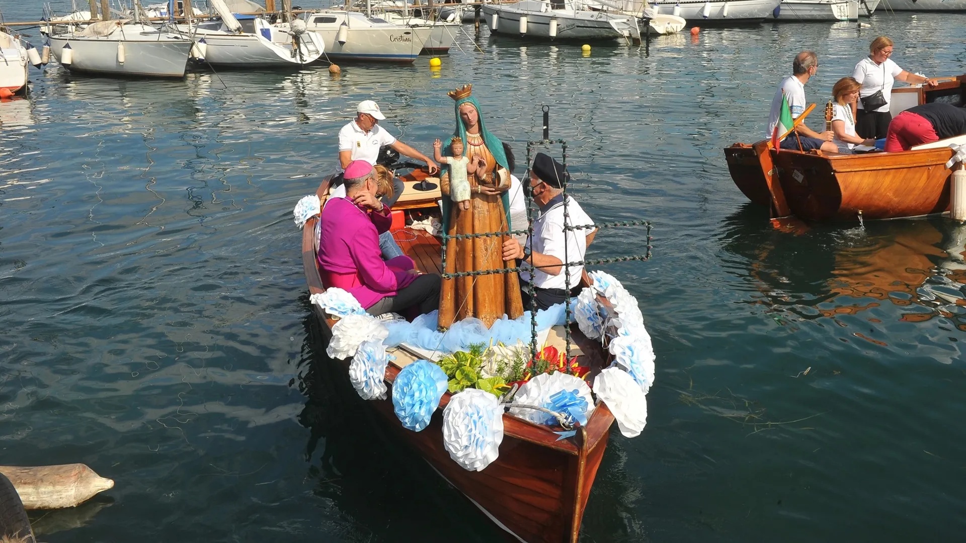 Nocna Procesja Madonny „Stella Maris” w Sarnico